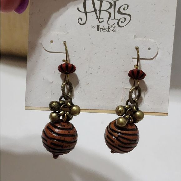 Treska Tiger Striped beaded dangle earrings new!!! - Picture 4 of 4